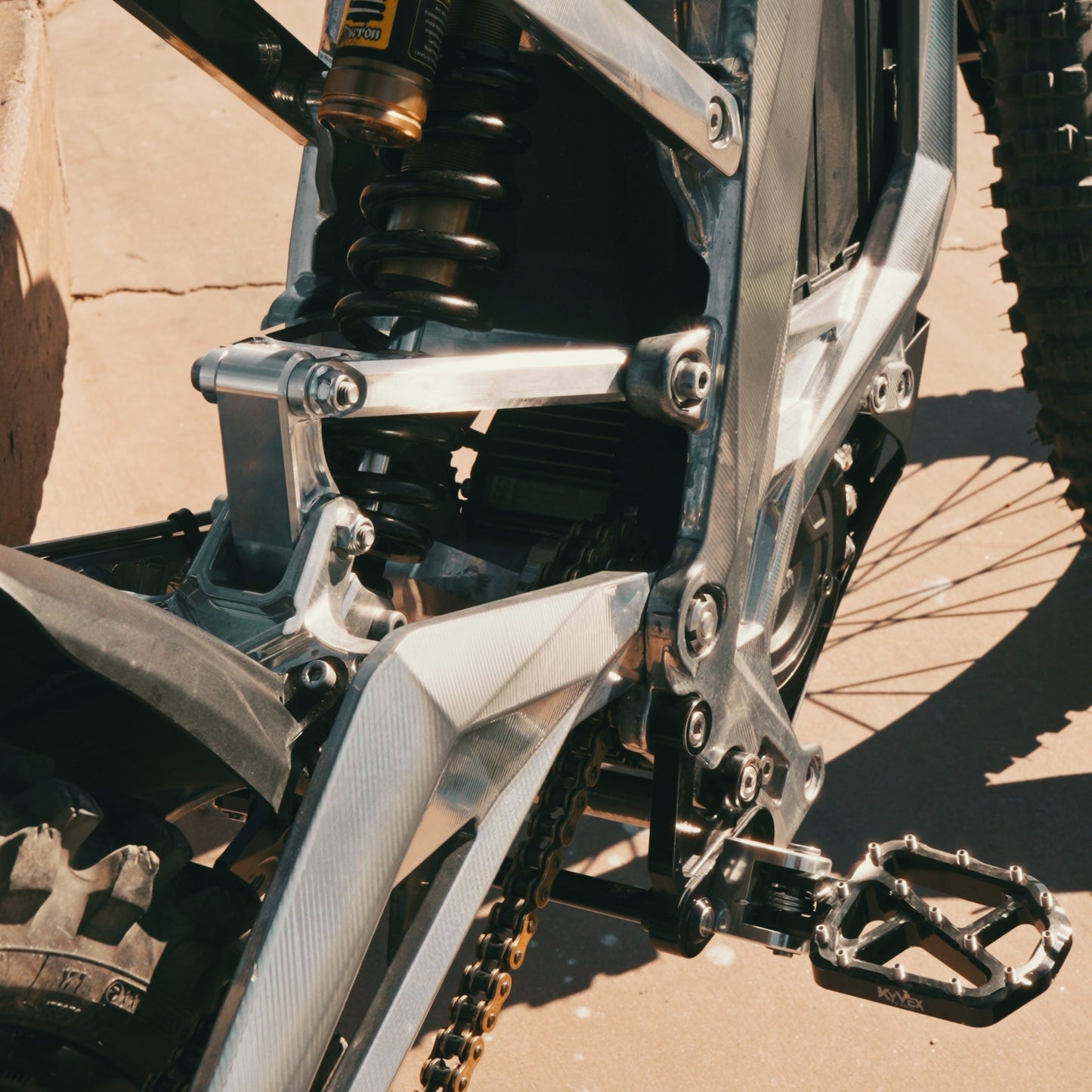 KyVex Billet Rear Suspension Triangle Compatible w/ Light Bee X